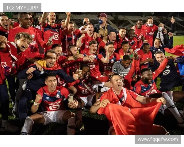 里尔俱乐部宣布新赛季目标聚焦年轻球员培养并加强防守体系 里尔俱乐部宣布新赛季目标聚焦年轻球员培养并加强防守体系