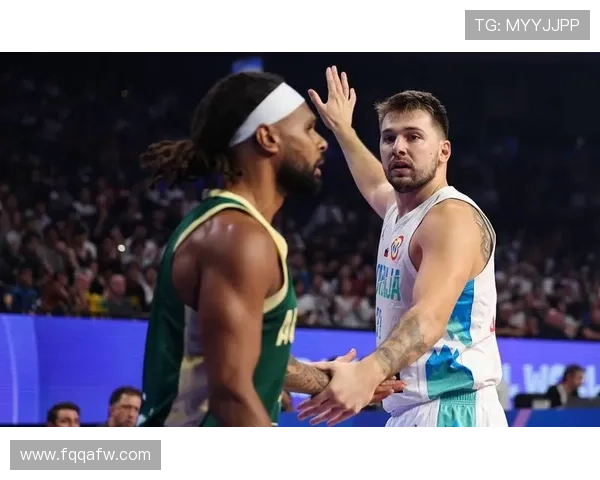 中国男篮逆袭胜澳洲 决赛悬念再起 全力冲击世界杯前四 中国男篮逆袭胜澳洲 决赛悬念再起 全力冲击世界杯前四