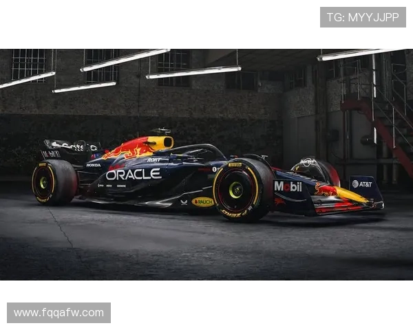 F1赛季倒计时 各车队准备情况大比拼 谁将主宰新一轮全球赛场 F1赛季倒计时 各车队准备情况大比拼 谁将主宰新一轮全球赛场