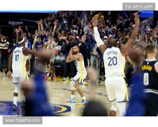 《勇士逆转掘金结束四连败 库里三分神准带队取胜》 《勇士逆转掘金结束四连败 库里三分神准带队取胜》